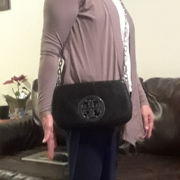 Purses - Picture 4 of 4